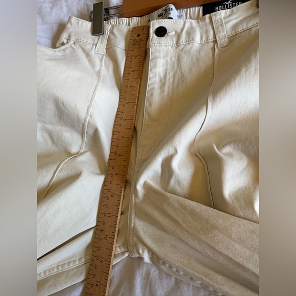 Hollister NWT cream ultra high rise wide leg pant size M stretch cropped - Picture 8 of 12
